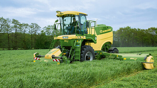 Gauss entregó la primera BigM 450 a un productor de Los Zorros 