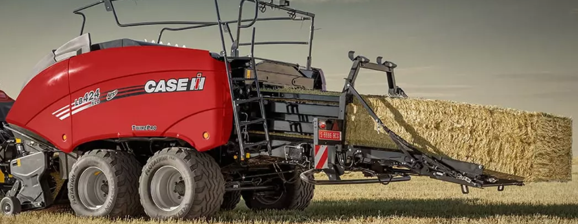 Case IH y una megaenfardadora que produce “fardos gigantes” 