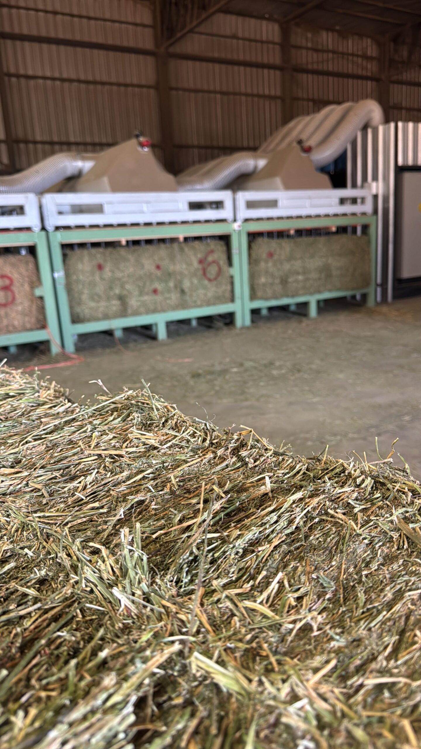 Presentaron una secadora de alfalfa que buscará aportar soluciones al sector