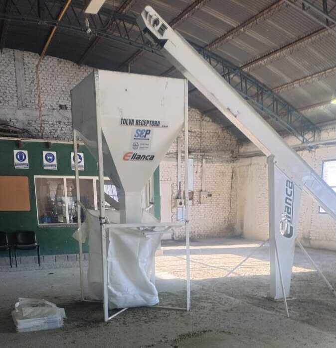 Ponen en marcha una planta de pellets para alimentar ovinos